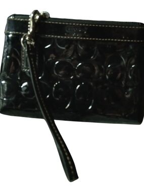 Coach Black Glossy Patent Signature Wristlet Clutch